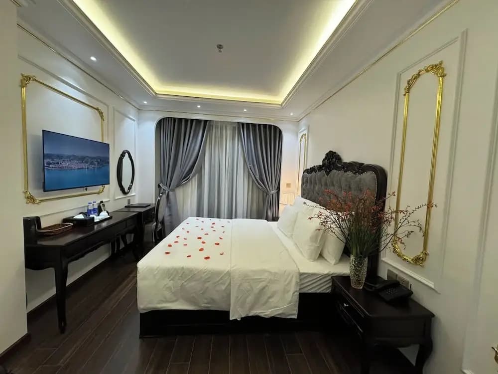 Royal Hanoi Hotel - photo 28