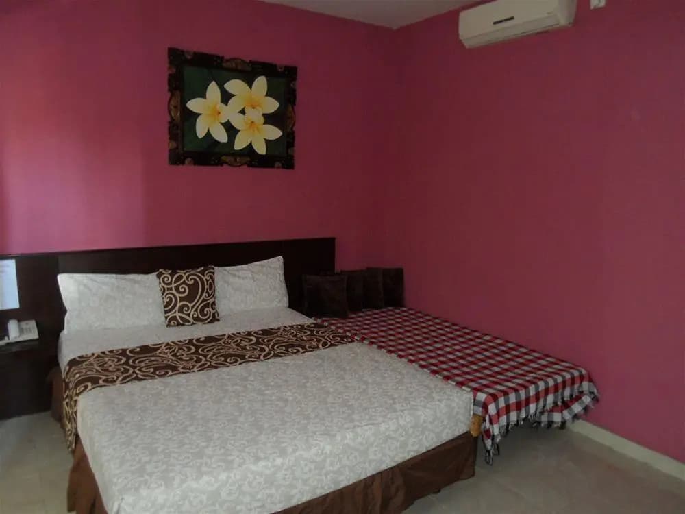 Capital O 1666 Grand Pudjawan Hotel - photo 2