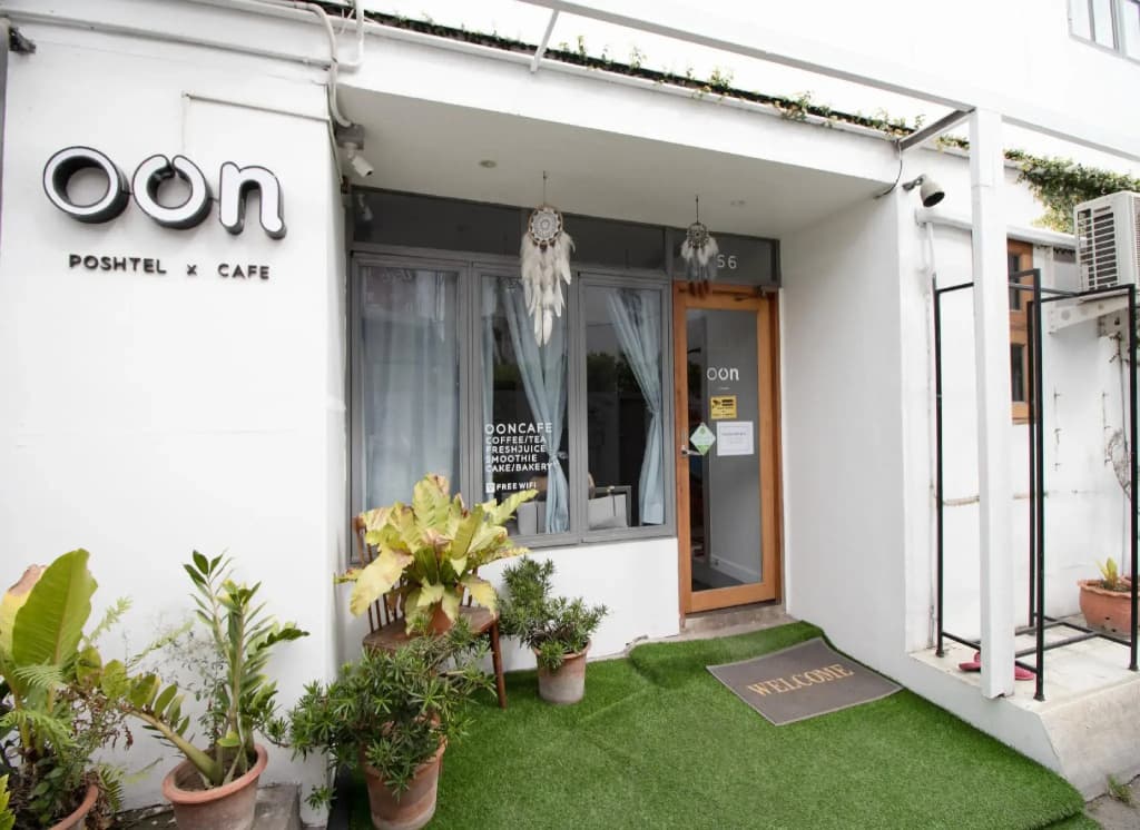 Oon Poshtel - photo 1