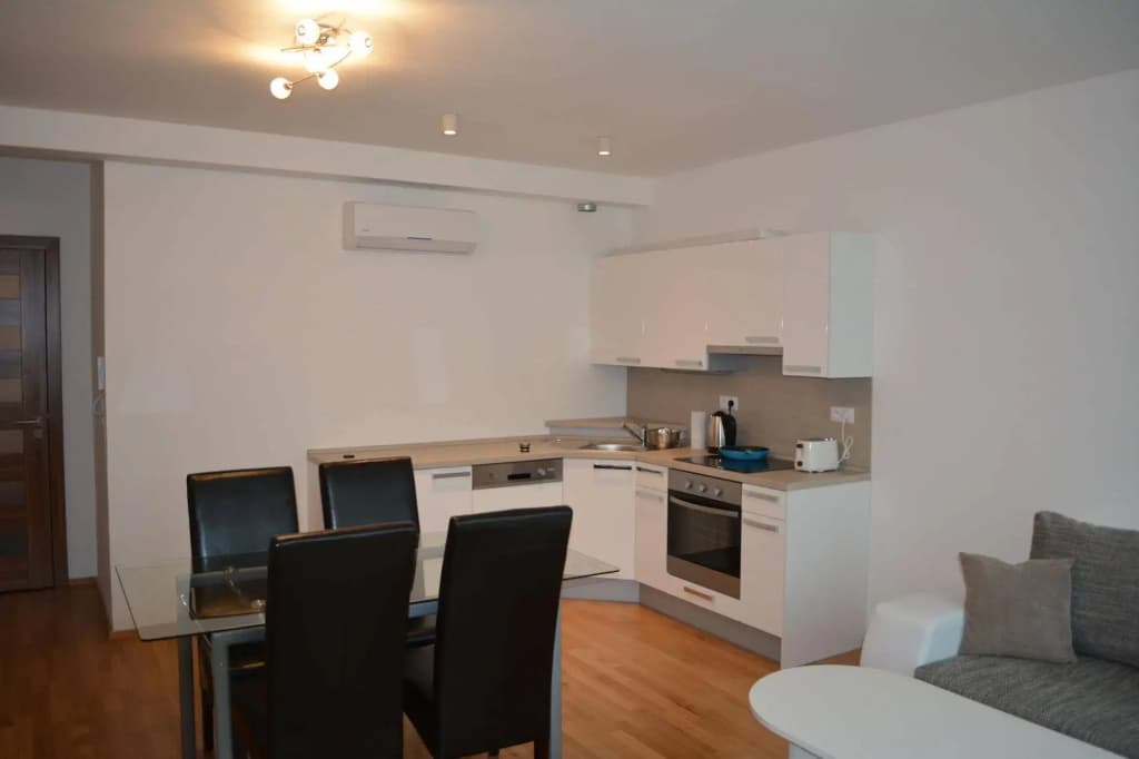 Residence Lucemburska Apartments - photo 14