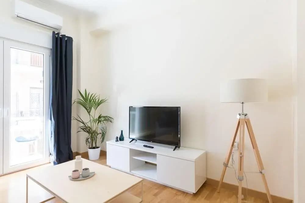 UPSTREET Cosy & Spacious 1BD Apt Koukaki - photo 6