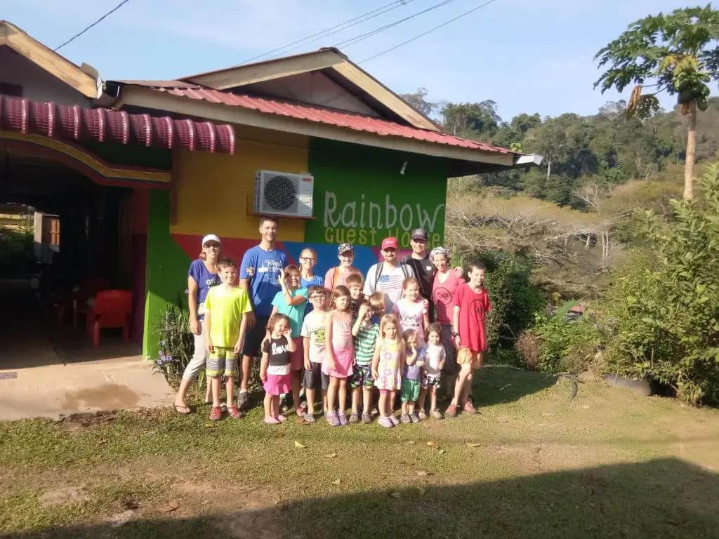 Taman Negara Rainbow Guest House - photo 4