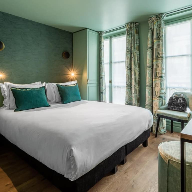Hôtel Bonsoir Madame - photo 25