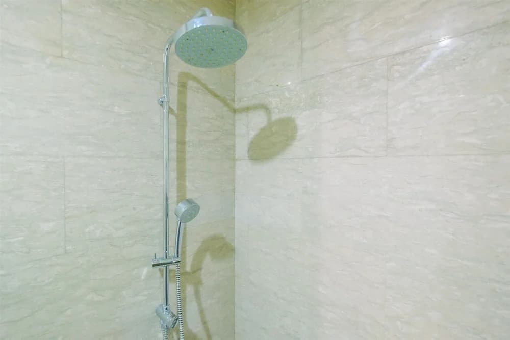 Spacious and Cozy 2BR Apartment Essence Dharmawangsa - photo 7
