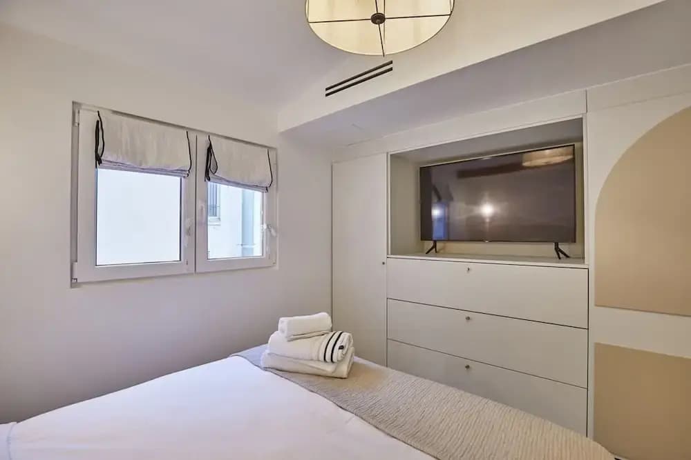 Superb Apartment in the Heart of Paris - photo 1