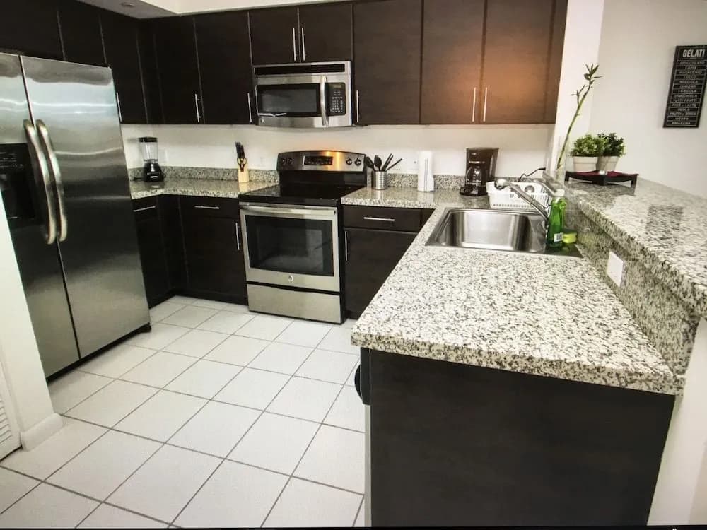 Miami by Vacation District - photo 27