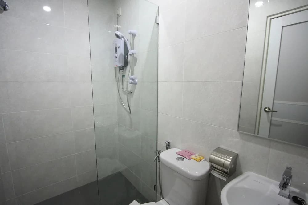 Shamrock Guest House - photo 8