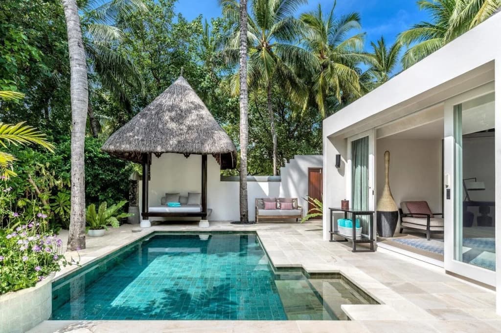 Four Seasons Resort Maldives at Kuda Huraa - photo 23