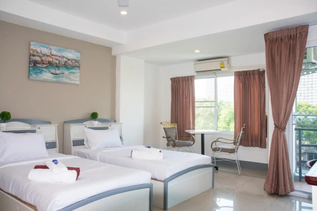 Lighthouse Resort Pattaya - photo 2