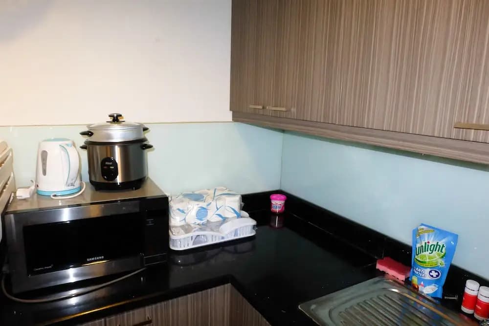 3 Bedrooms Luxury Sudirman Mansion Apartment by Travelio - photo 12