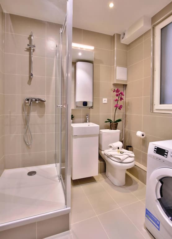 B 832 - Buttes Chaumont - Spacieux appartement - photo 7