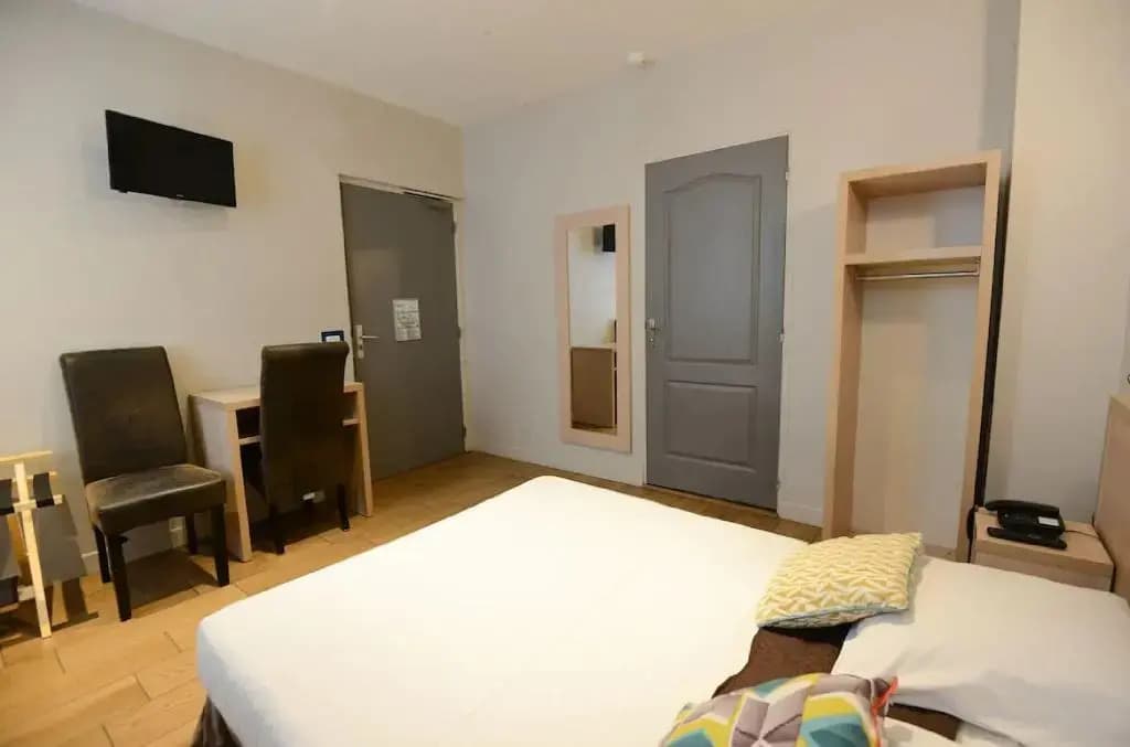 Lafayette Hotel - photo 5