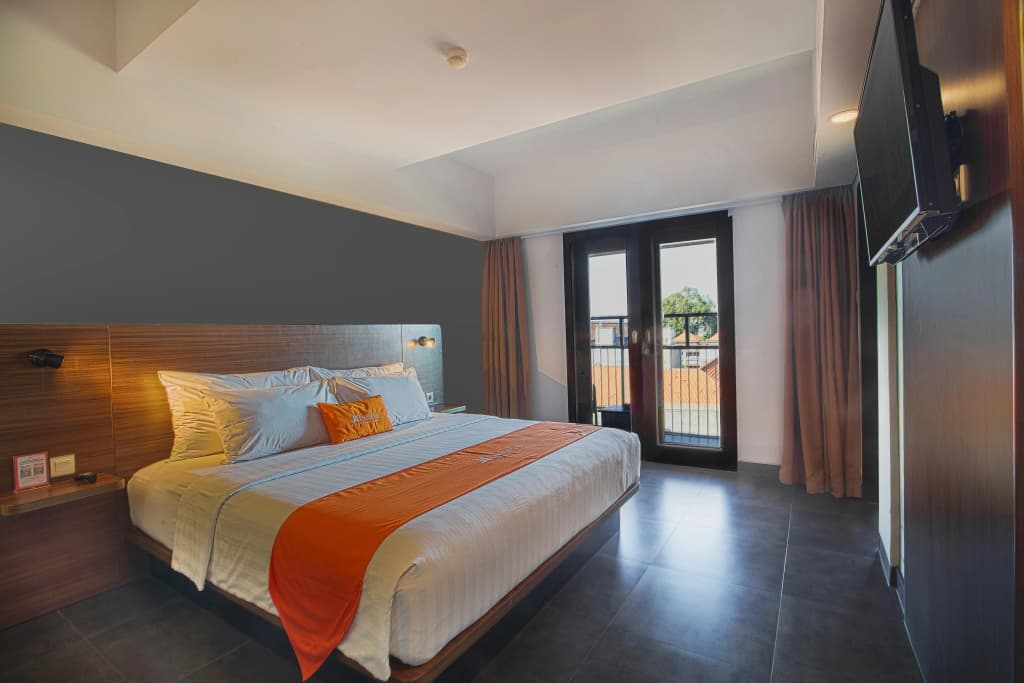 J4 Hotels Legian - photo 3