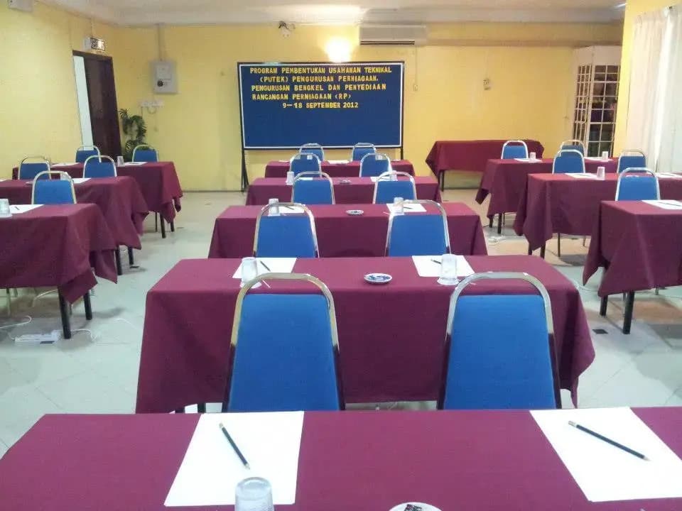 Seaview Hotel Kuala Perlis - photo 10