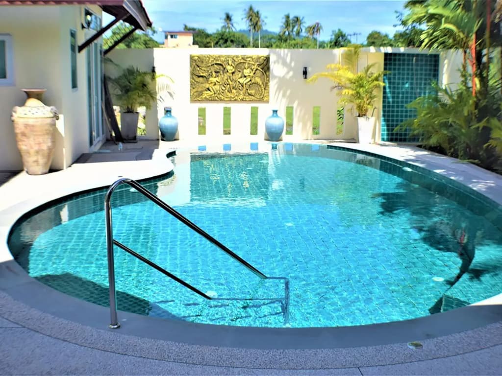 Luxury 5 Bed 5 Bath Villa - photo 10