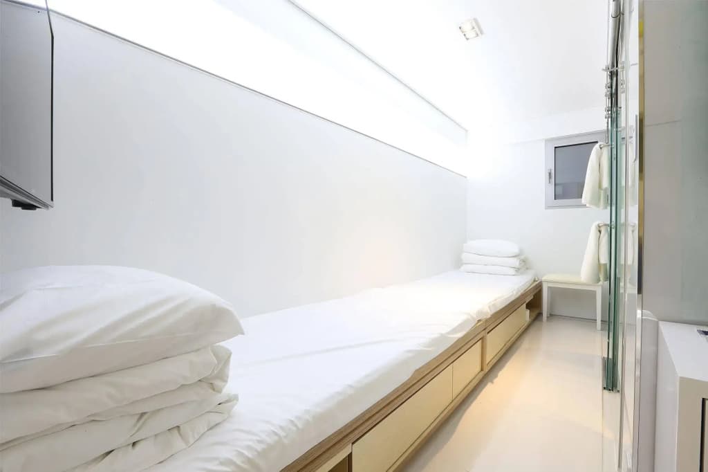 Lookhome Guesthouse (female only) - photo 6