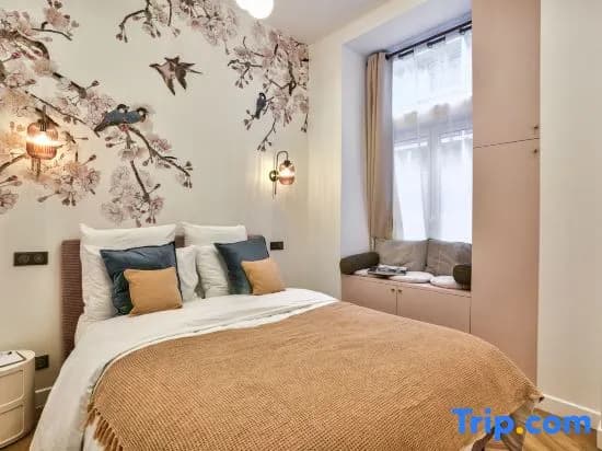 NEW! Eiffel Tour Splendid 2BR apt in Paris - photo 4