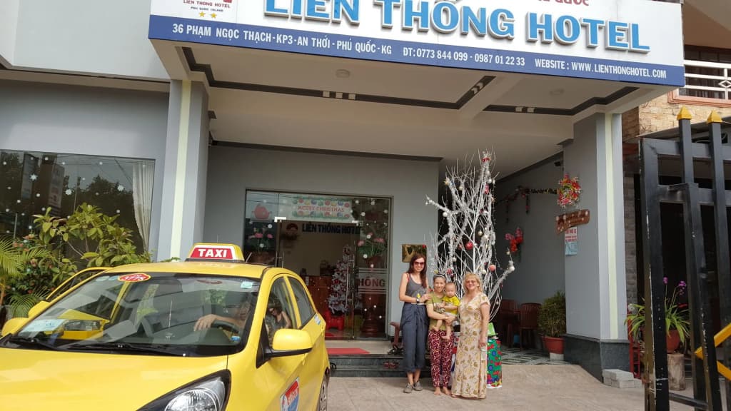 Lien Thong Hotel - photo 12