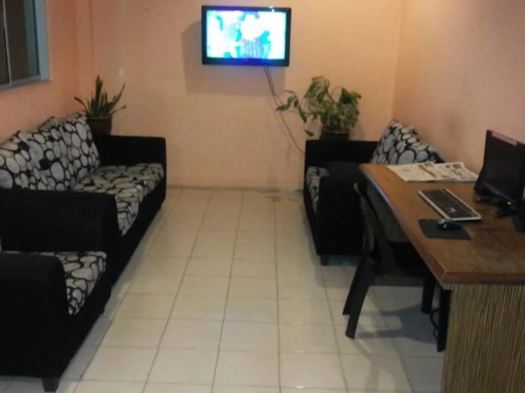 Green View Motel - photo 9