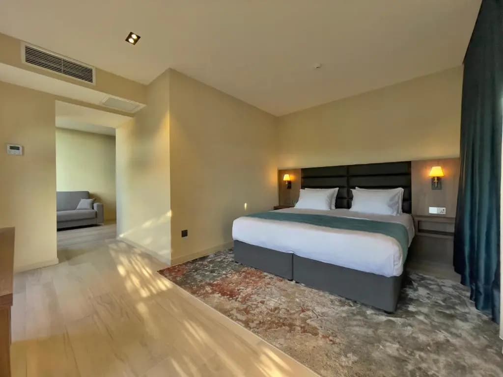 Hotel Eleven Inn Tbilisi - photo 2