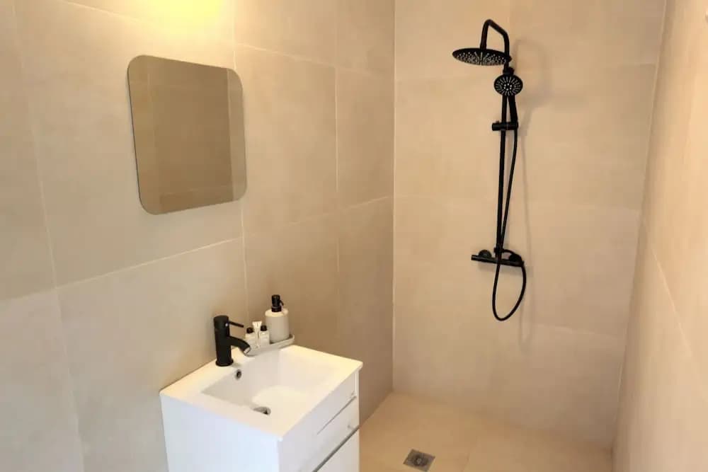 Thisio Junior Athenian Apartment - photo 3