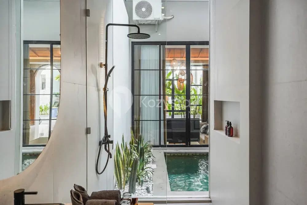 Lucenta Villa by Kozystay - Canggu - photo 20
