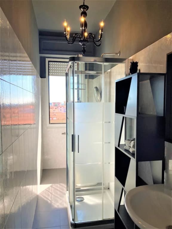 Bright studio with balcony - Visconti 14 - photo 6