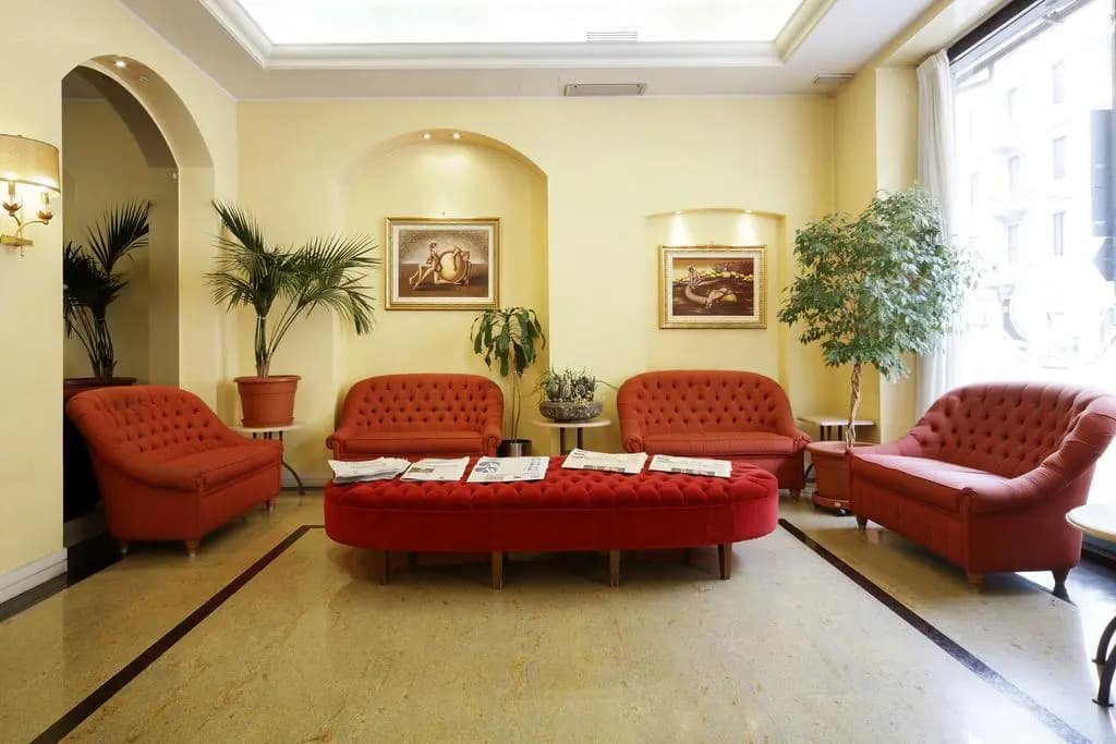 Terminal Hotel - photo 2