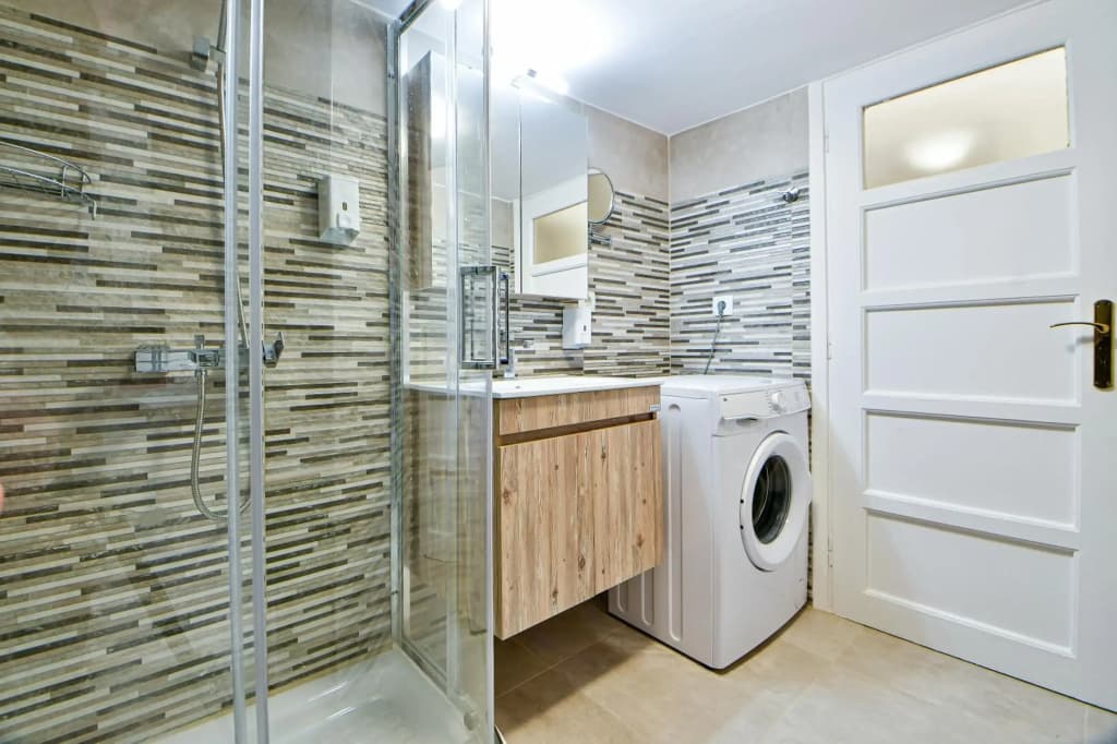 Thiras Lovely Apartment - photo 4
