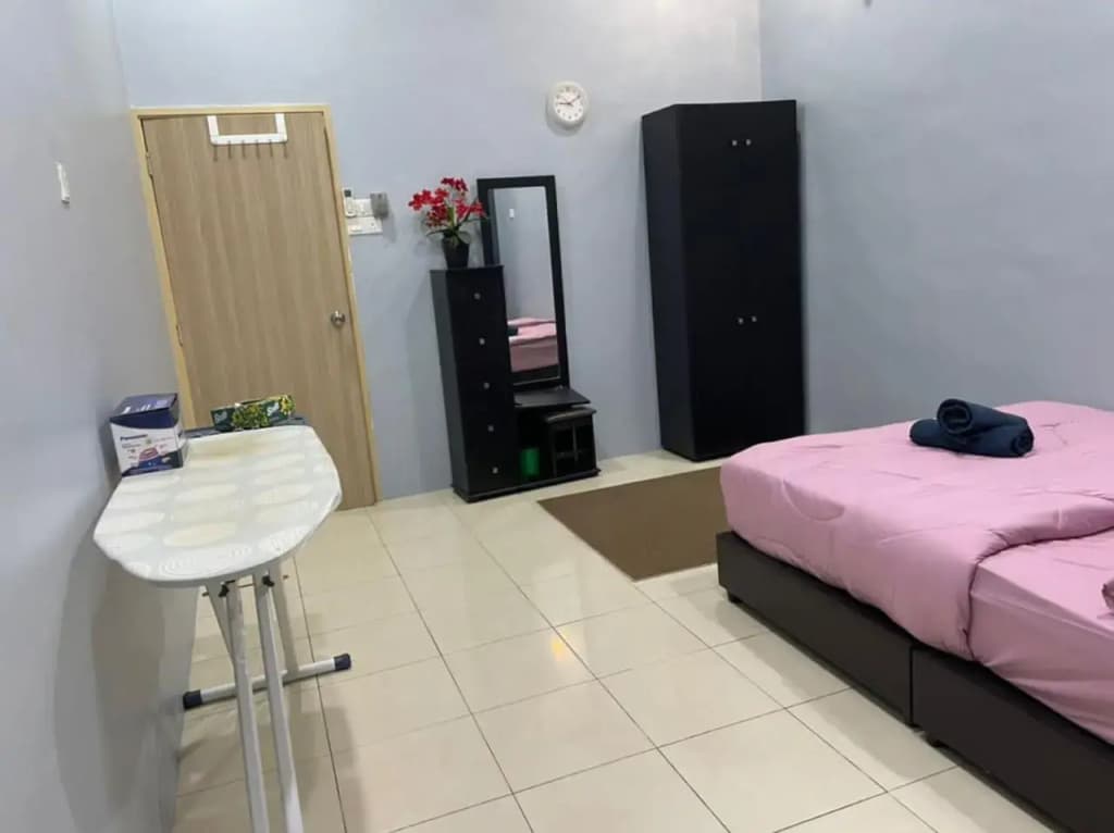 Vistana Indah Homestay - photo 8