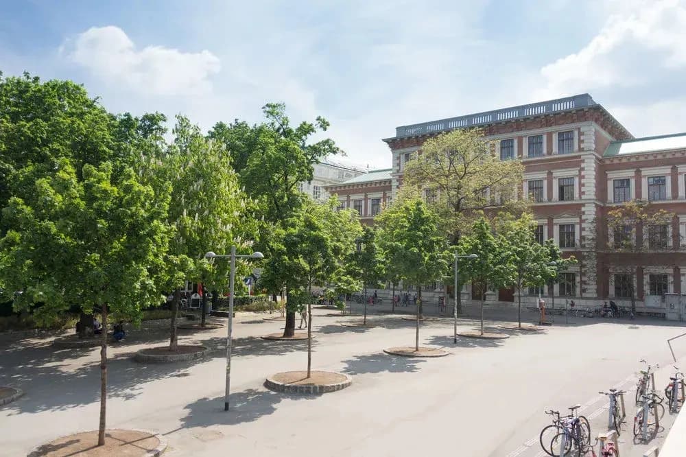 Design-Apartment Karlsplatz with Balcony - photo 16