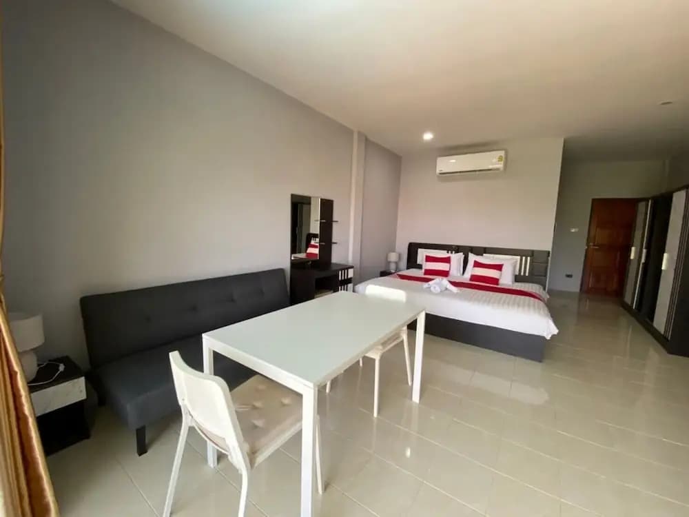 Chernin Apartment Suites, Rawai - photo 5