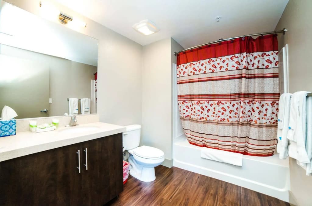 Ray W. Suites - photo 9