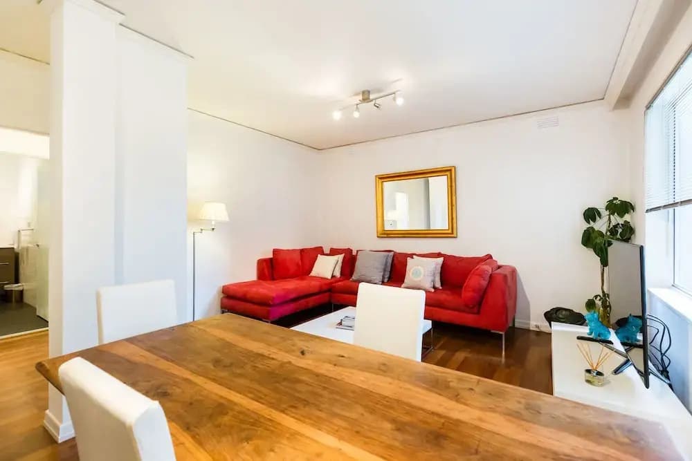 SELENA, 2BDR South Yarra Apartment - photo 4