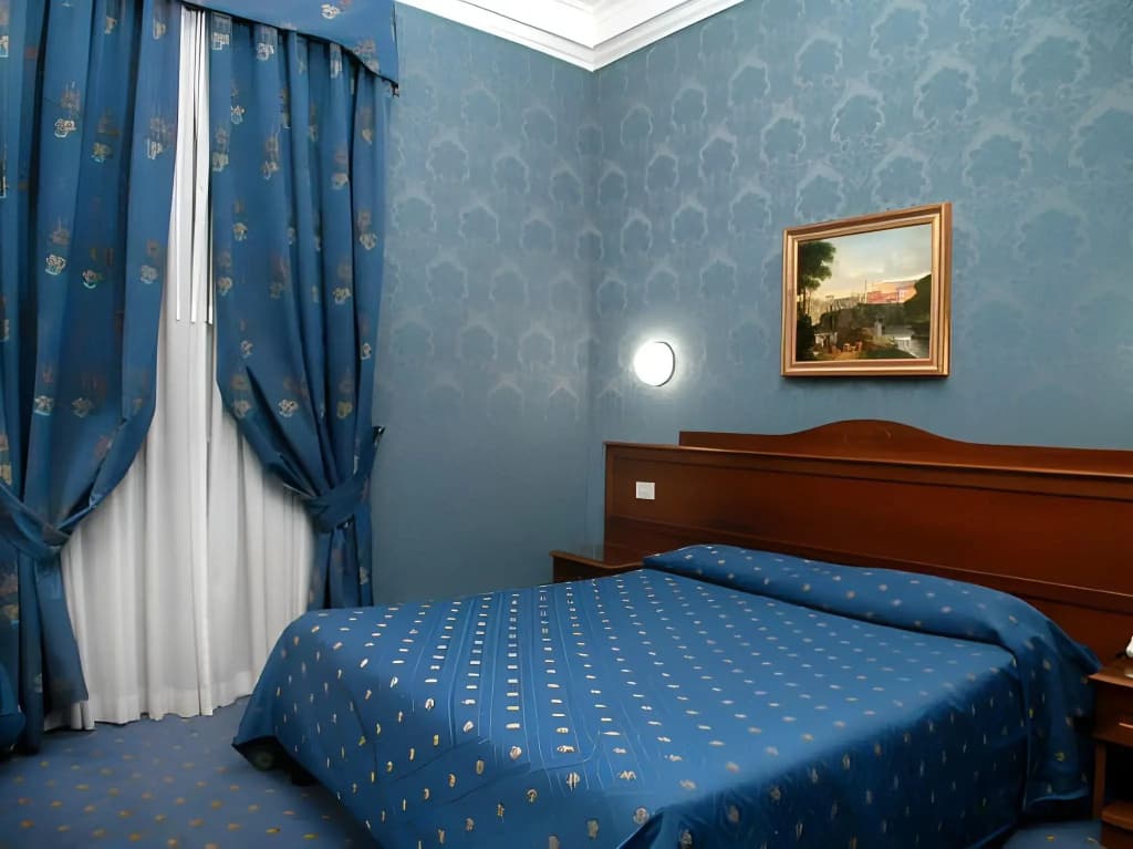 Hotel Montecarlo - photo 31