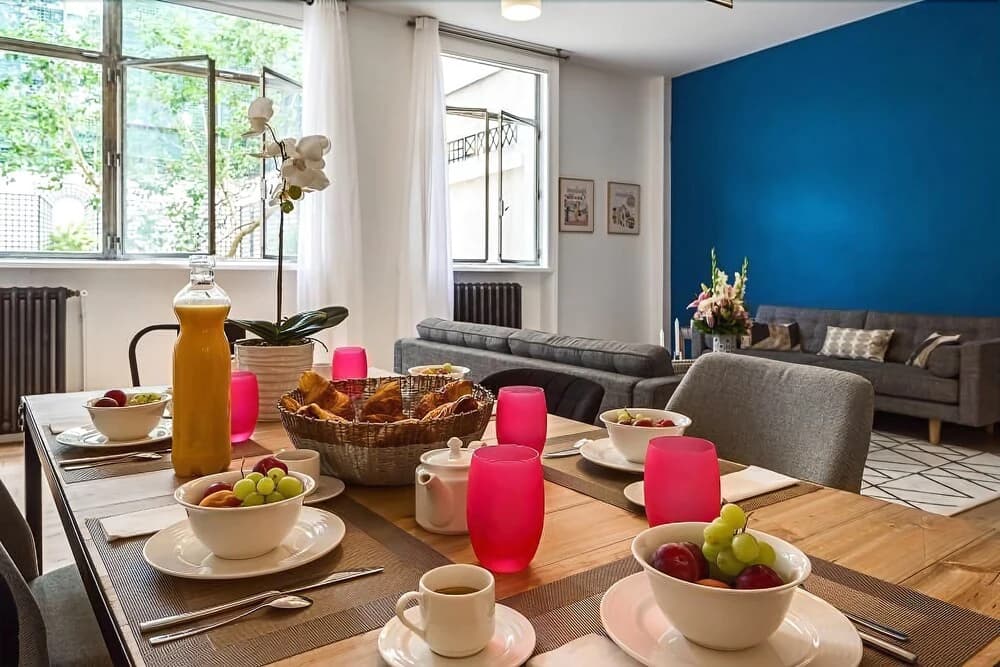 Saint Germain Bon March Chic Three Bedroom - photo 19