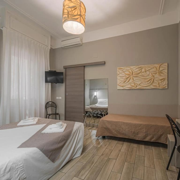 Hotel Bogart - photo 38