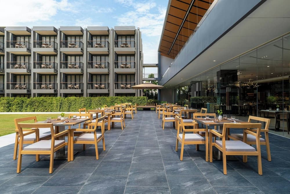 Courtyard By Marriott Phuket Chalong Bay Resort - photo 16