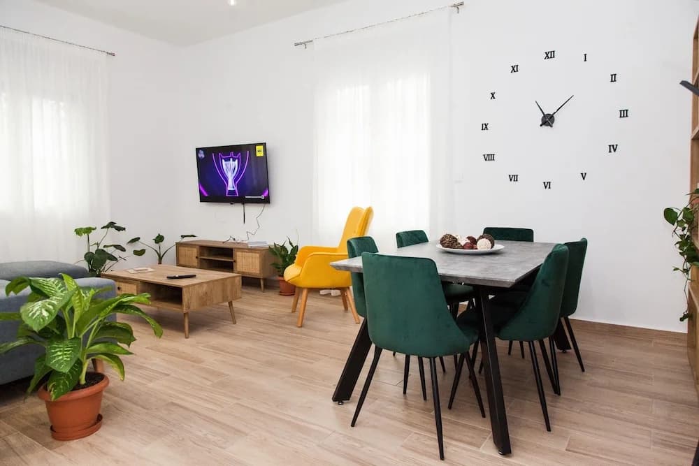 Beautiful new apartment in Petralona - photo 22