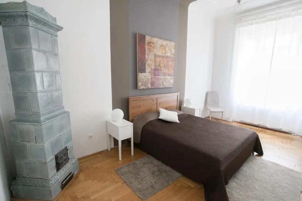 Royal Center Apartment - photo 4