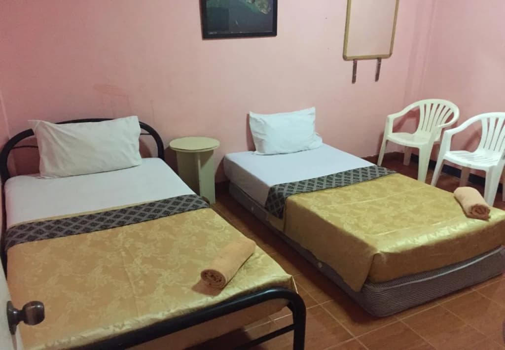 Marina Guesthouse - photo 5