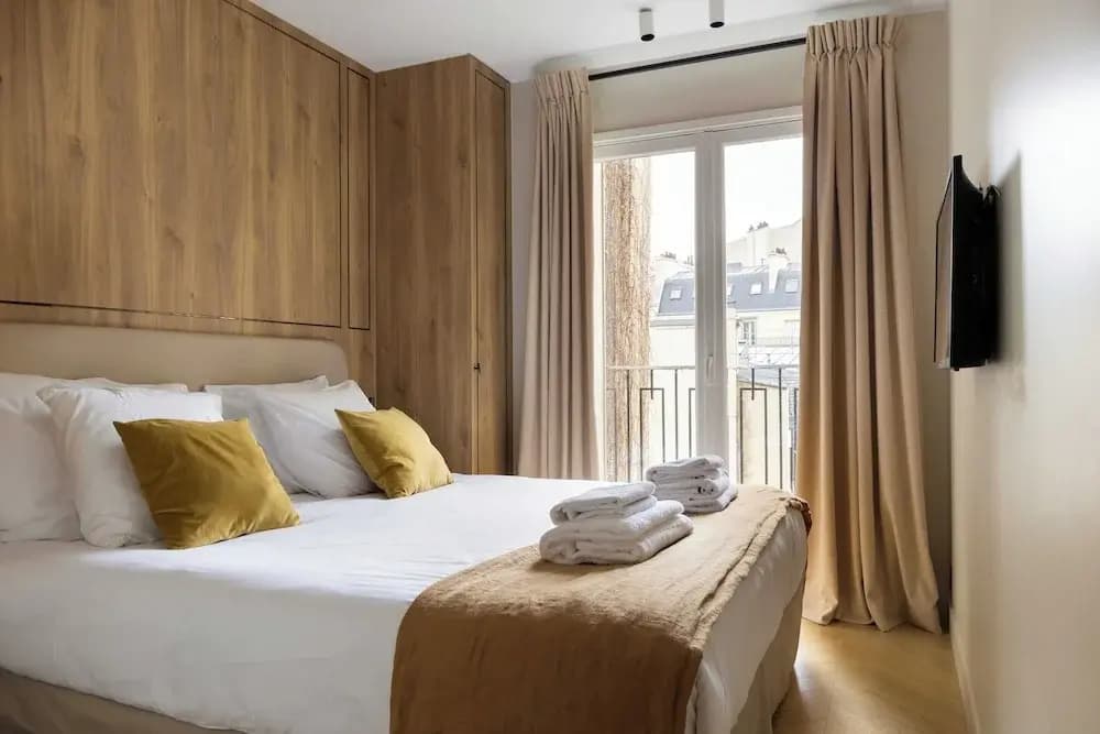 Spacious Apartment - 3br/8p - Eiffel Tower - photo 1