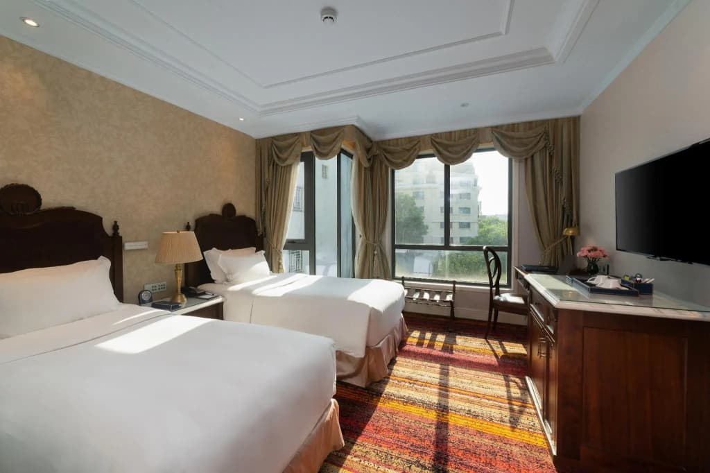 The Lapis Hotel - photo 4