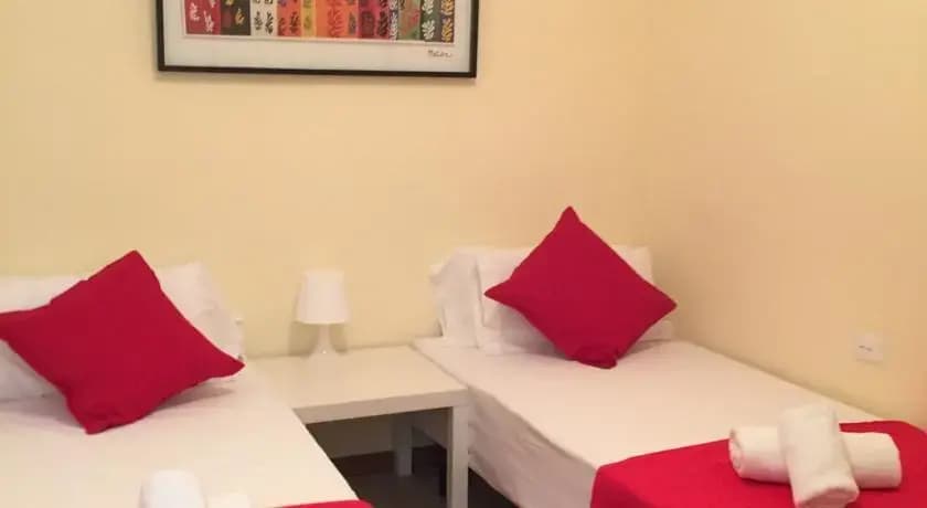 Suites4days Barcelona Paralel - photo 7
