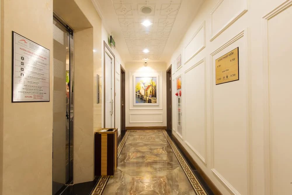 Dai Phat Hotel - photo 12