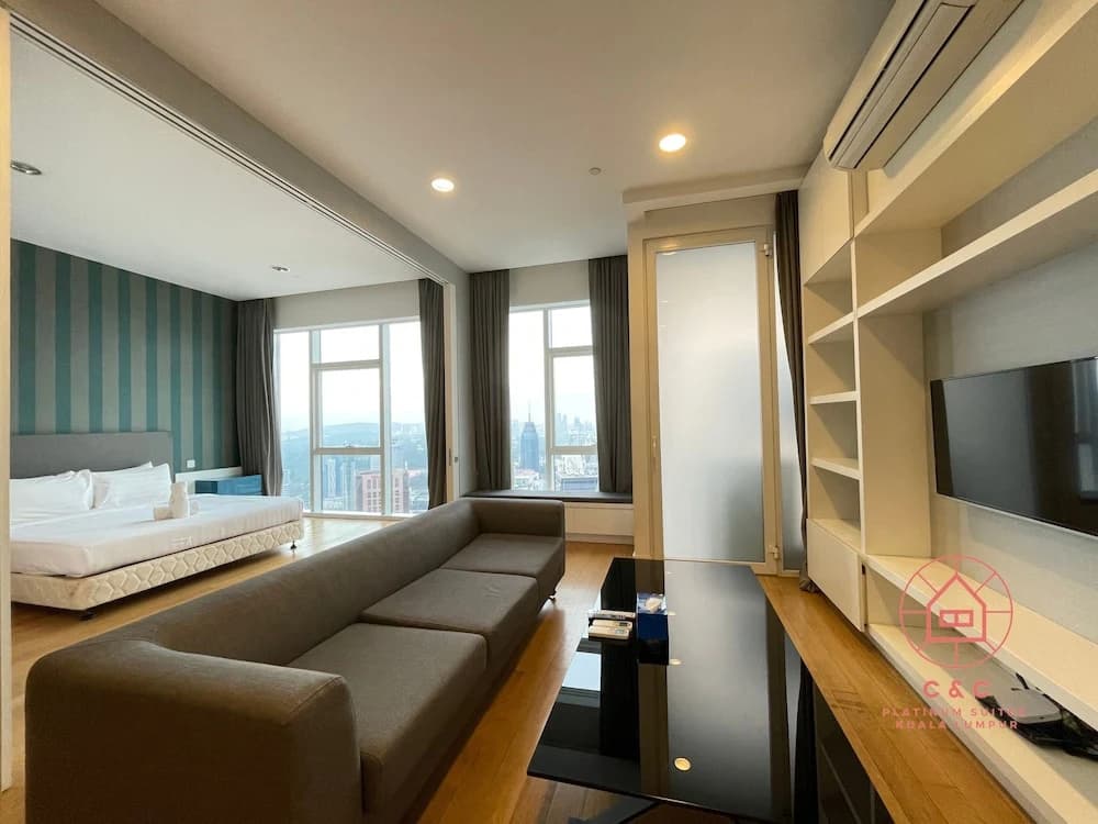 The Platinum Suites - photo 37