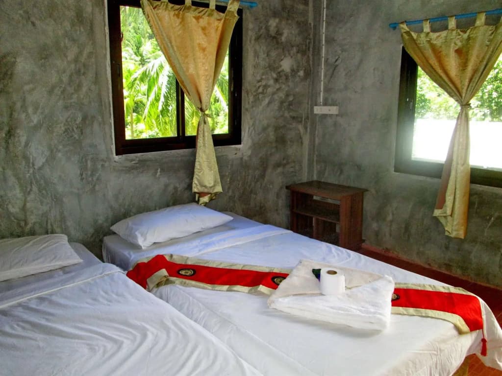 J Seaview Resort - photo 3