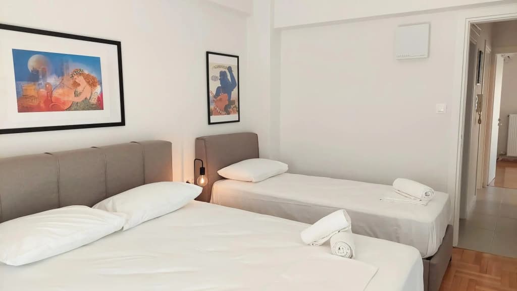 Modern Apartment in Acropolis Museum - photo 2
