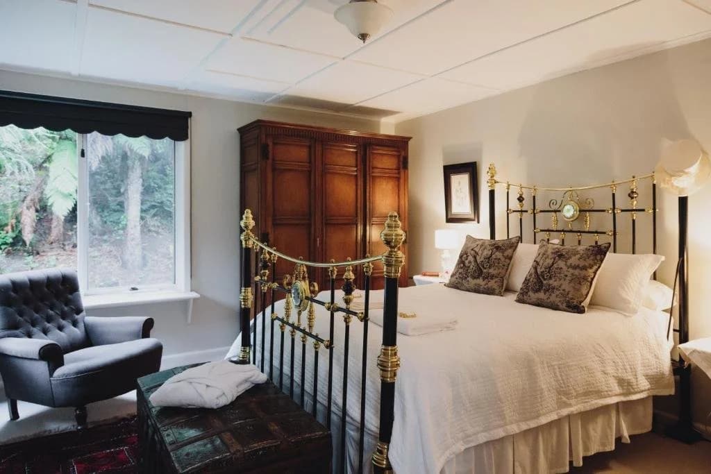 Dingleigh of Sassafras (Adults Only) - photo 4