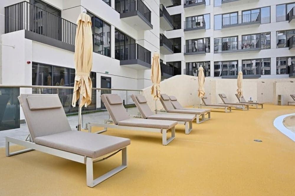 Bloomfields Sleek 1BR in Azizi Mirage 1 - photo 16